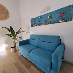 House In Beatrice Con Jacuzzi Privata בית נופש Porto Istana