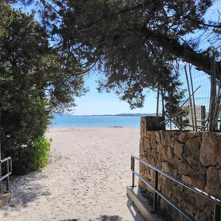 House In Beatrice Con Jacuzzi Privata Porto Istana