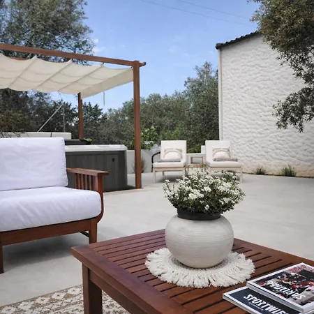 House In Beatrice Con Jacuzzi Privata * Porto Istana
