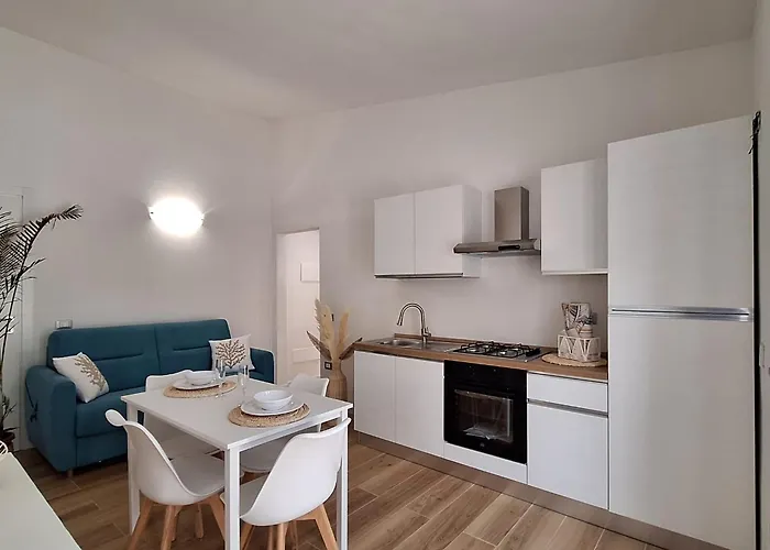 House In Beatrice Semesterbostad Porto Istana